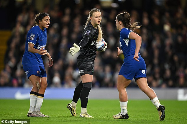 Hampton signed for Chelsea on a free transfer last summer but did not make her Women¿s Super League debut until November