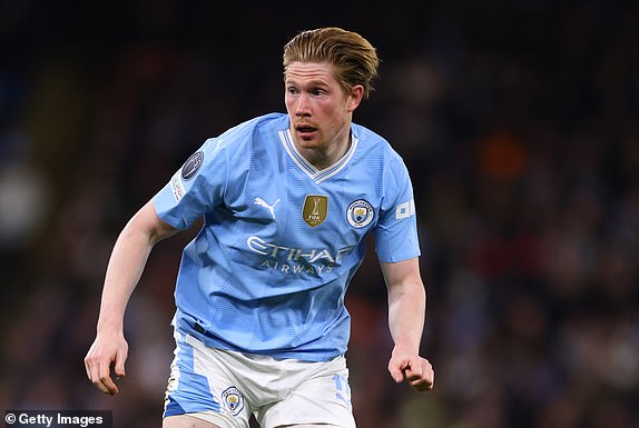 MANCHESTER, ENGLAND - APRIL 17: Kevin De Bruyne of Manchester City during the UEFA Champions League quarter-final second leg match between Manchester City and Real Madrid CF at Etihad Stadium on April 17, 2024 in Manchester, England. (Photo by Marc Atkins/Getty Images) (Photo by Marc Atkins/Getty Images)