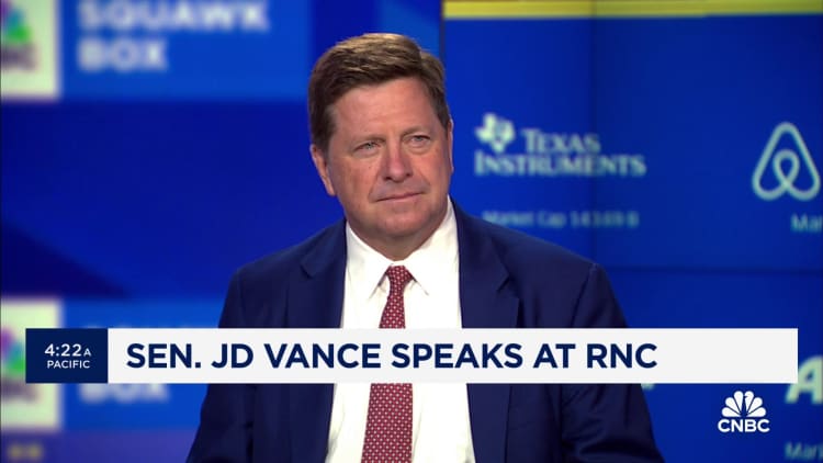 Former SEC Chair Jay Clayton: Sen. JD Vance is appealing to the everyday American