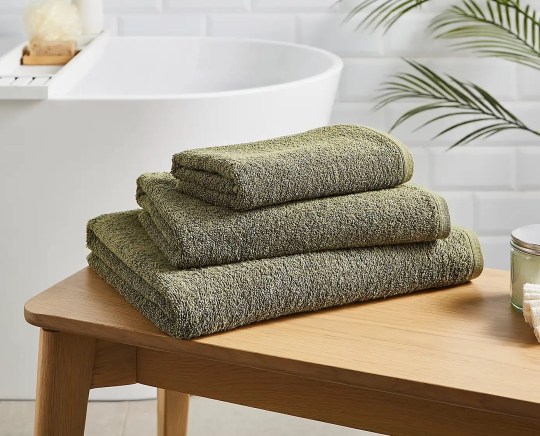 100% Cotton Soft Towel