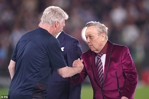 The Scot claimed West Ham chairman David Sullivan (right) revoked the original contract offer