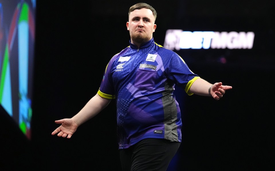 Luke Littler moved into the quarter-finals with a convincing win over Danny Noppert